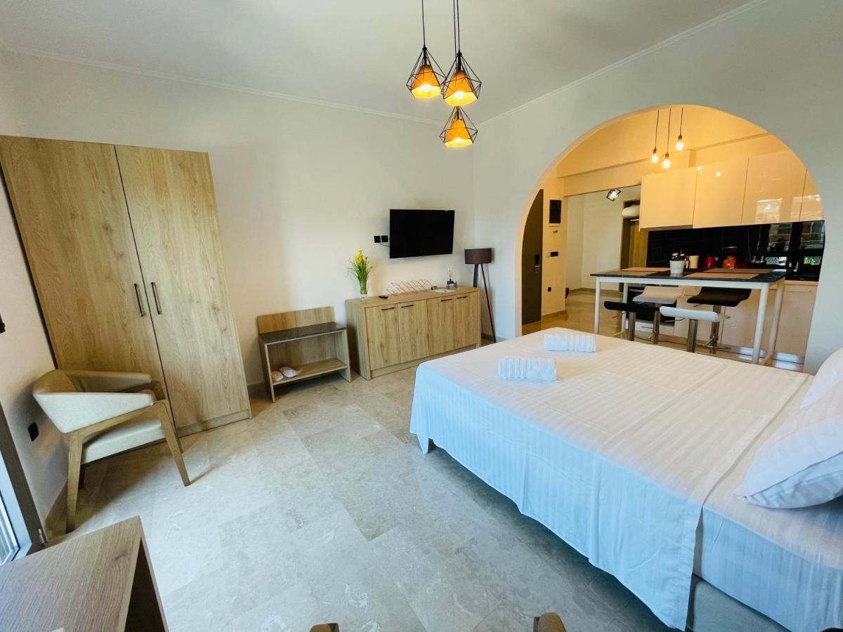 Xenios Suites Lygourio Extérieur photo